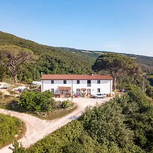 Farm stay Agriturismo La Mignola