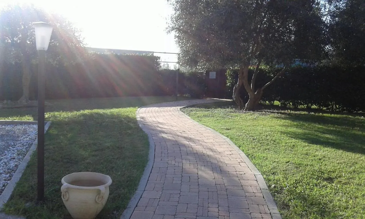 Il Giardino Hotel Quercianella 0*,