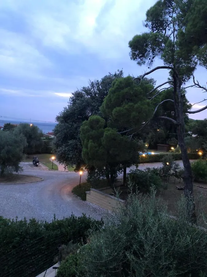 Il Giardino Hotel Quercianella 0*,